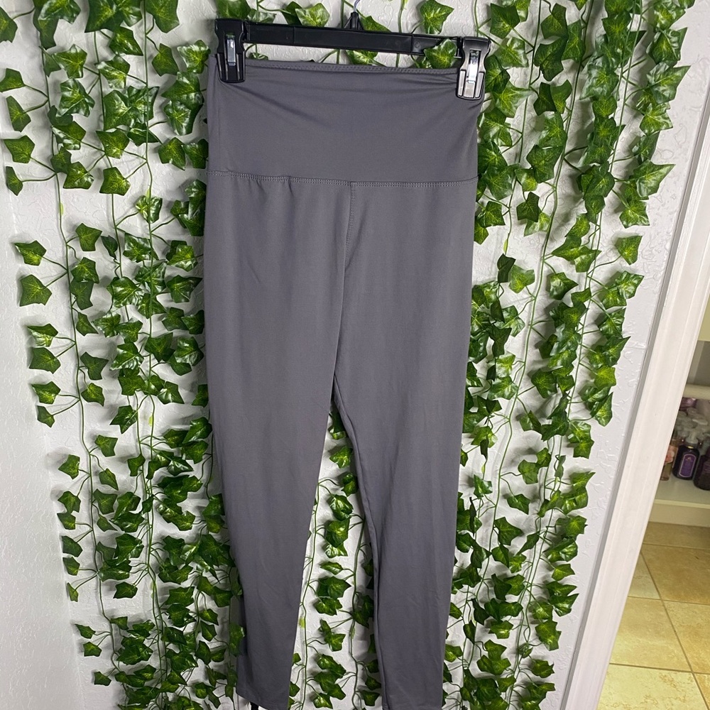 fabletics grey leggings